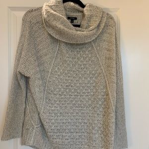 Apt 9 Turtle Neck Silver Sweater